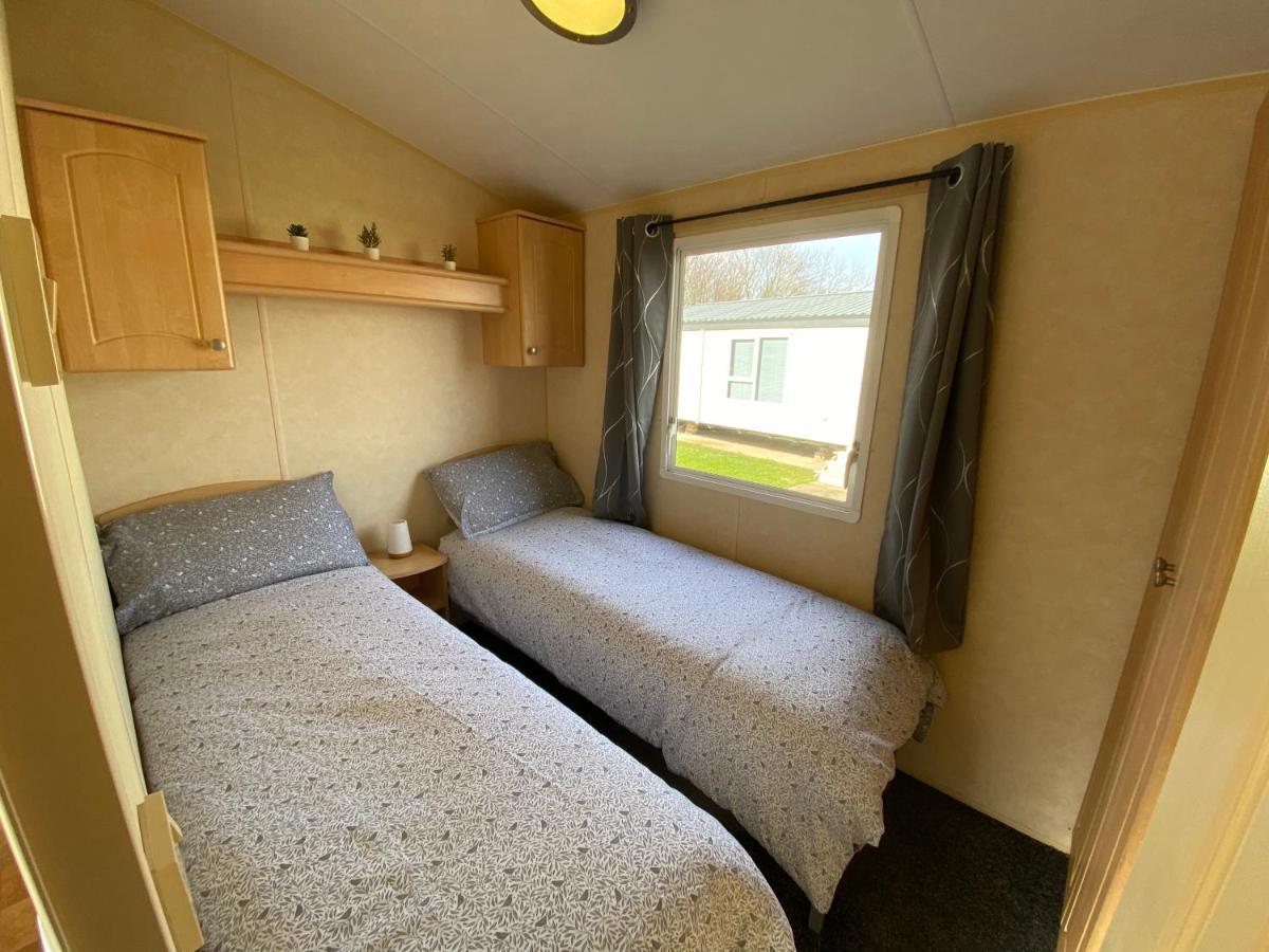 Violeta Turnberry Caravan Esterno foto